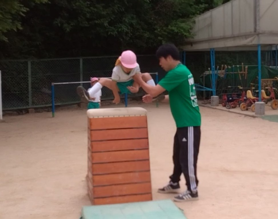 体育指導　3・4・5歳児　設定保育（対象園児全員参加・費用は園負担）